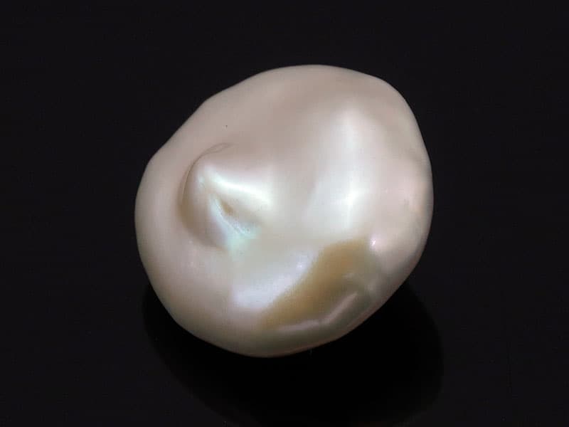 Keshi Pearl Stone 5.36 Carat (5.89 Ratti) Moti Ratna Baroque Shape