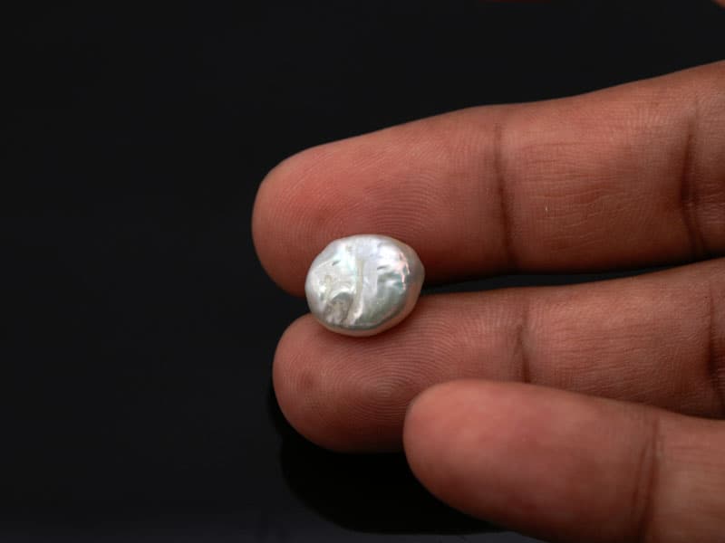 Keshi Pearl Stone 6.00 Carat (6.59 Ratti) Moti Ratna Baroque Shape - View #4