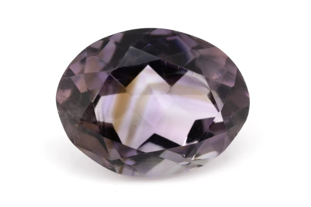 Amethyst Stone 6.42 Carat (7.05 Ratti) Jamunia Ratna