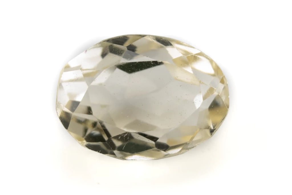 Natural Brazilian Citrine (Sunela) 2.80 Carat (3.08 Ratti) Oval Cut - View #1