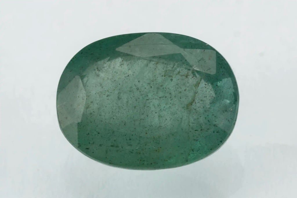 Zambian Emerald 3.20 Carat (3.52 Ratti) Panna Stone - View #1