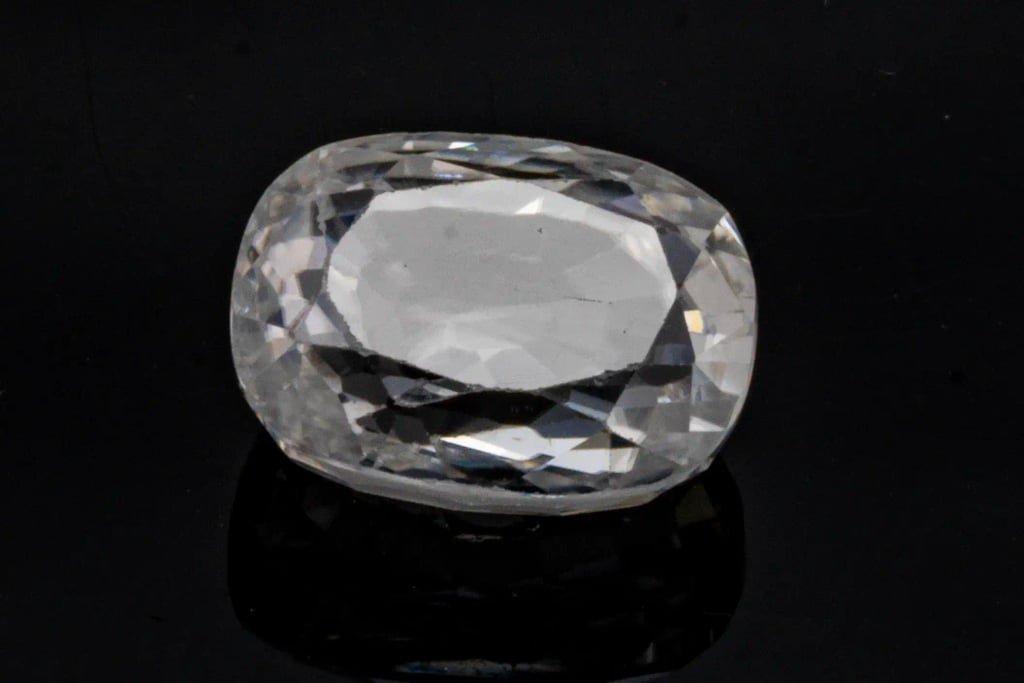 Zircon Stone (Jarkan) 5.33 Carat (5.86 Ratti) - View #1