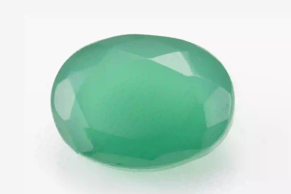 Onyx Stone 4.90 Carat (5.38 Ratti) - View #1