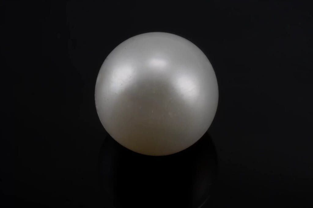 Cultured Pearl 6.27 Carat (6.89 Ratti) - Ball Shape - View #1