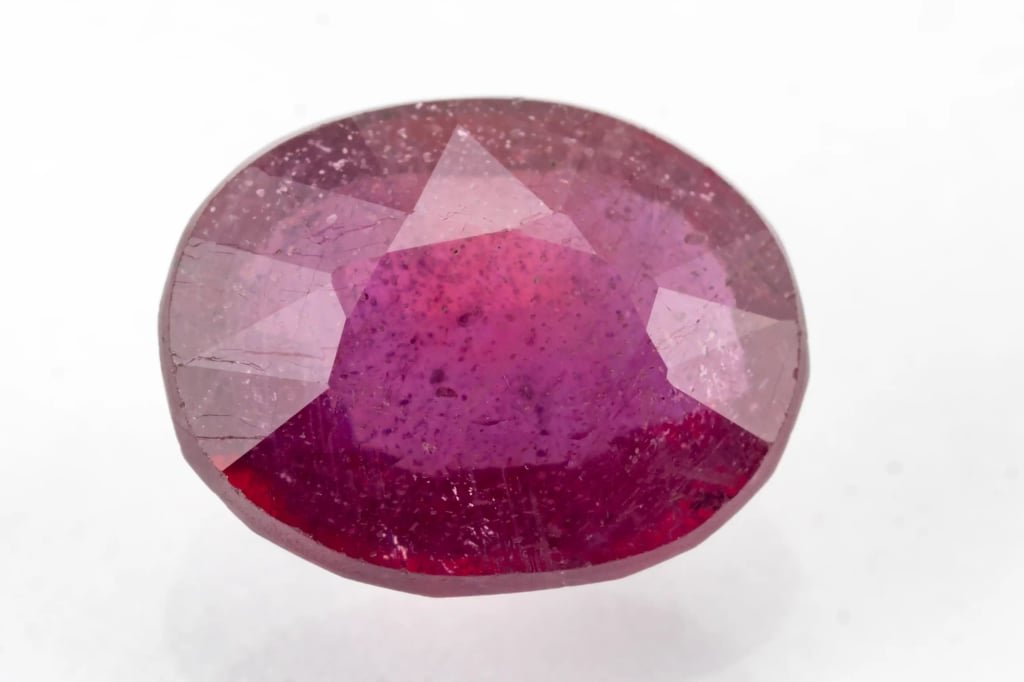 Manik Stone 8.48 Ratti - 7.72 Carat Ruby Stone - Bangkok A1