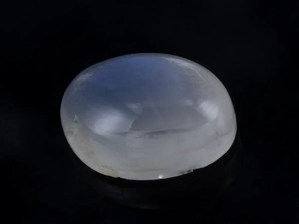 Natural Ceylon Blue Moonstone (Chandramani) 6.70 Carat (7.36 Ratti) Oval Cabochon