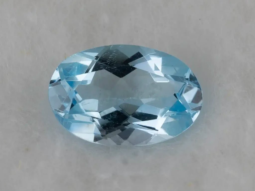 Natural Blue Topaz Stone – 4.85 Carat (5.33 Ratti)