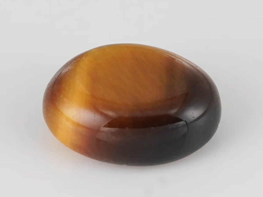 Natural South African Tiger Eye Stone 5.68 Carat (6.24 Ratti) Oval Cabochon - View #1