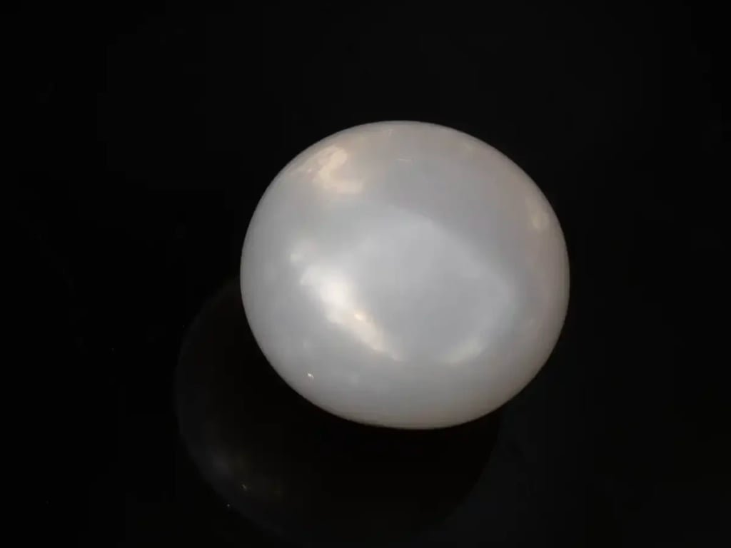 Cultured Pearl Stone (Moti Ratna) – 5.31 Carat (5.83 Ratti) - View #1
