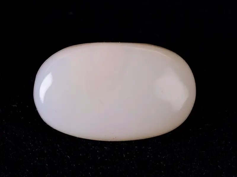 Australian Milky Opal (Doodhiya Patthar) 3.28 Carat (3.60 Ratti) — Solid White - View #1