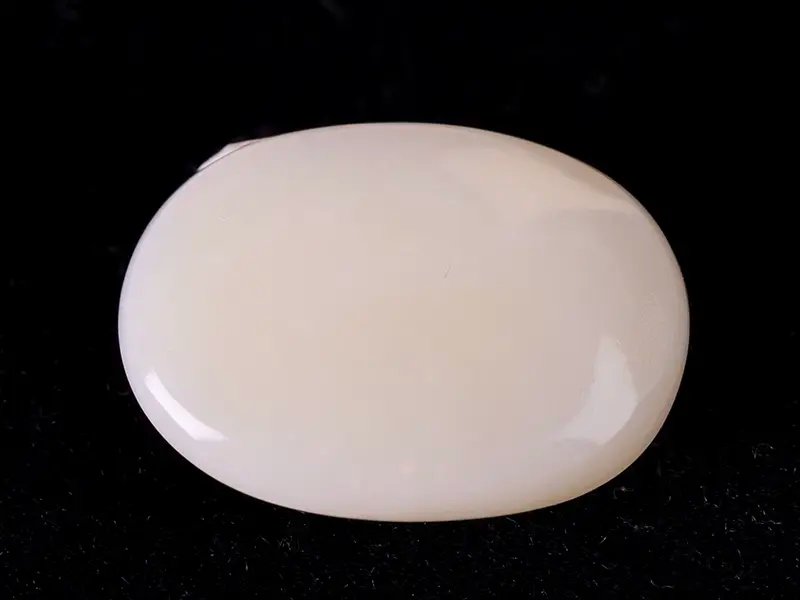 Australian Milky Opal (Doodhiya Patthar) 5.92 Carat (6.51 Ratti) — Solid White - View #1