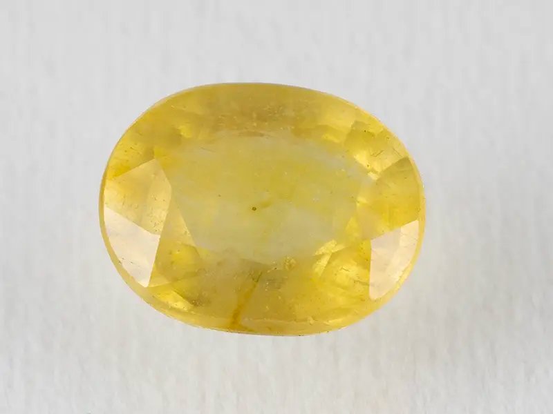 Bangkok yellow sapphire (Pukhraj) 4.26 Carat (4.68 Ratti)