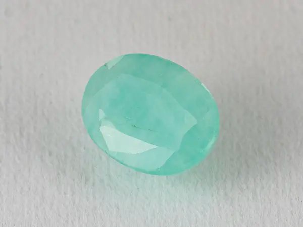 Brazilian Emerald 4.65 Carat (5.11 Ratti) Panna Stone — Sapota - View #1