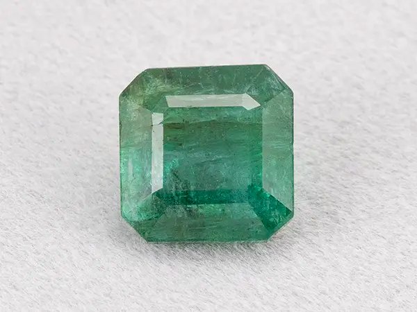 Zambian Emerald (Panna) 3.85 Carat (4.23 Ratti) - View #1