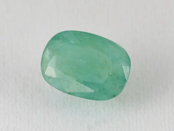 Zambian Emerald 6.45 Carat (7.09 Ratti) Panna Stone