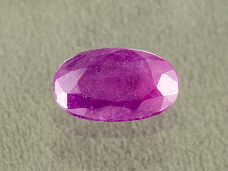 African Ruby (Manik) 4.43 Carat (4.87 Ratti)