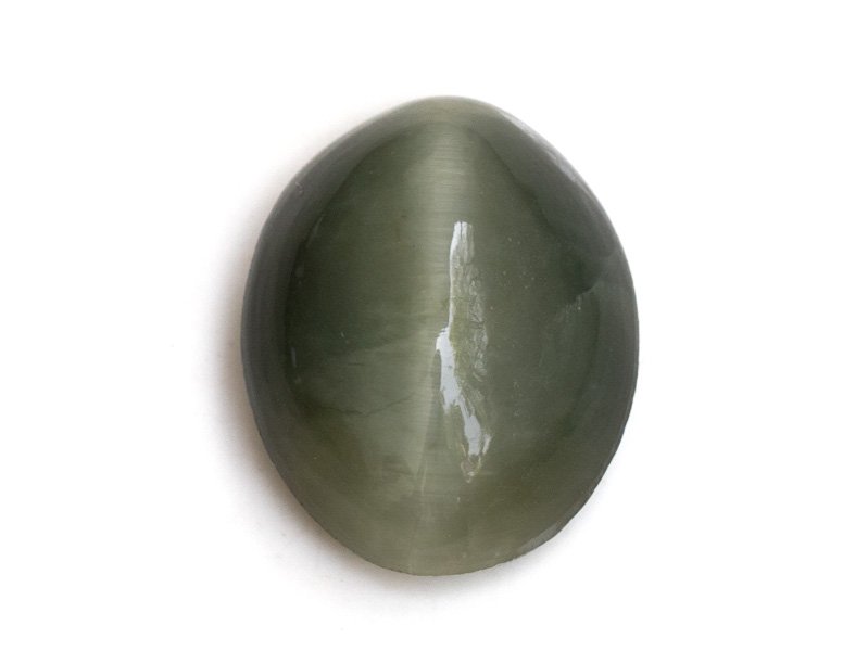 Quartz Cat's Eye (Lahsuniya) 8.54 Carat (9.38 Ratti) Oval Cabochon