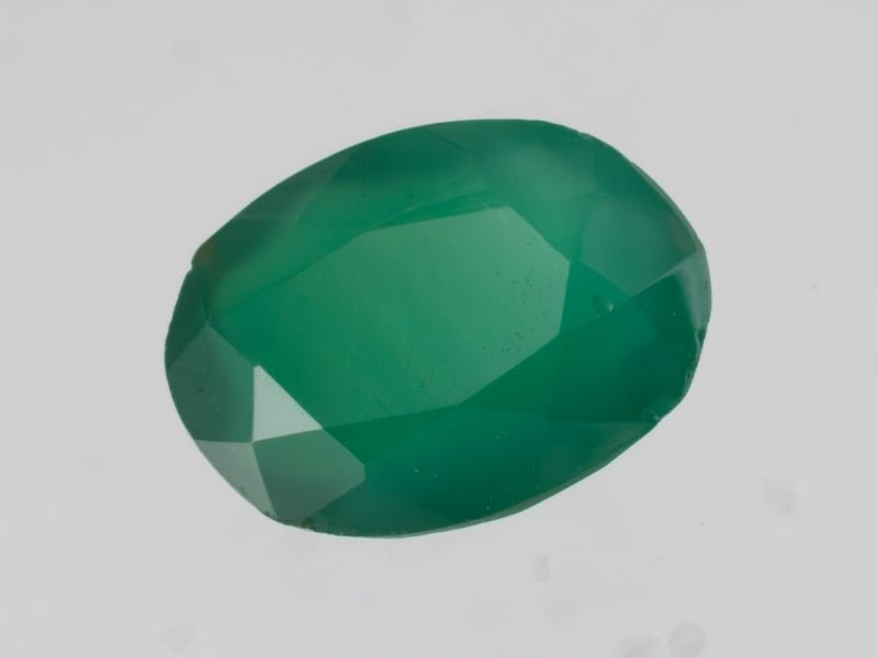 Onyx Stone (Onex Ratna) 4.71 Carat (5.18 Ratti) Oval Cut