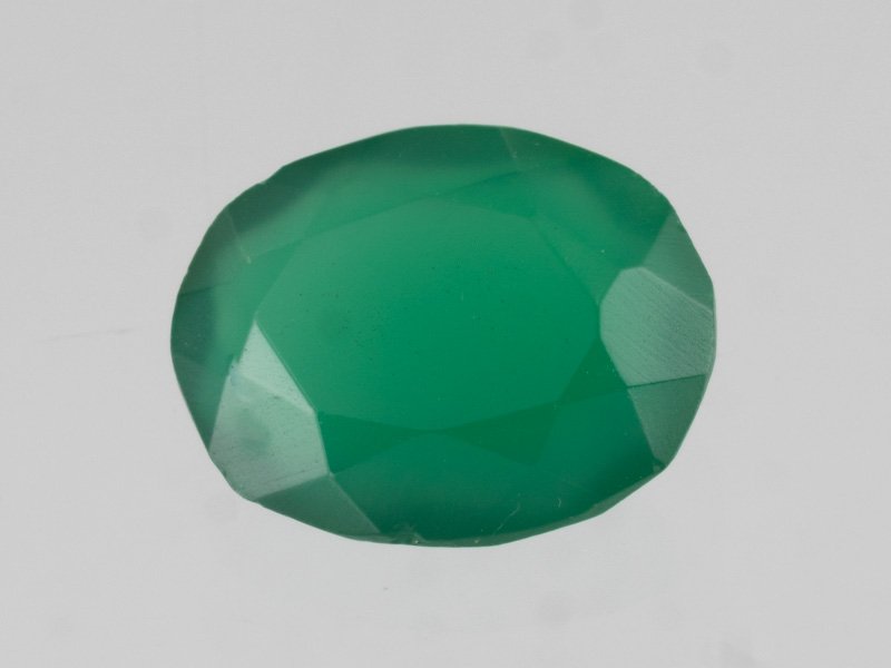 Onyx Stone (Onex Ratna) 5.26 Carat (5.78 Ratti) Oval Cut