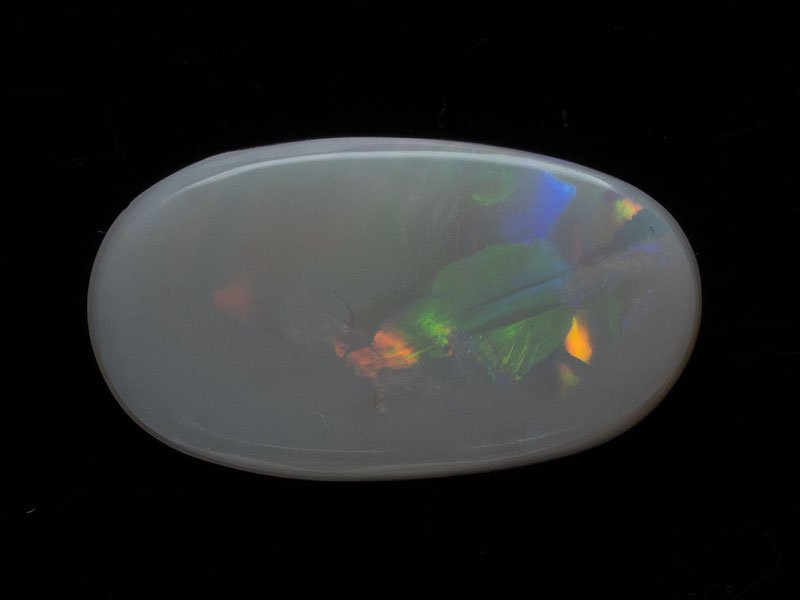 Australian White Opal (Doodhiya Patthar) 5.33 Carat (5.86 Ratti) — Rainbow Fire / Play-of-Colour