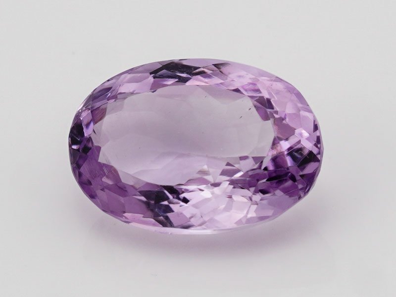 Certified Natural Amethyst Stone (Jamunia) 8.8 Carat (9.67 Ratti) Oval Shape