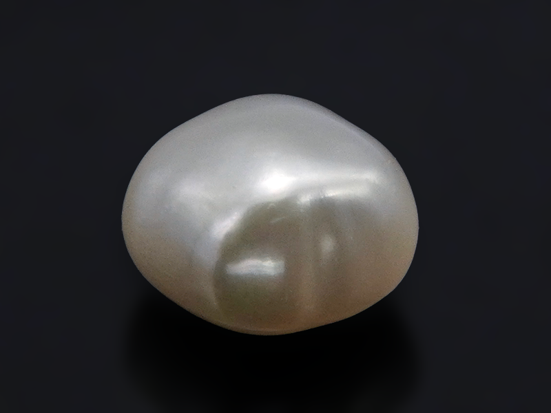 Keshi Pearl Stone 4.49 Carat (4.93 Ratti) Moti Ratna Baroque Shape