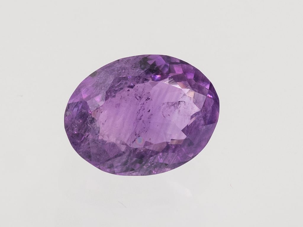 Amethyst Stone (Jamunia) 4.92 Carat (5.41 Ratti) Oval Shape
