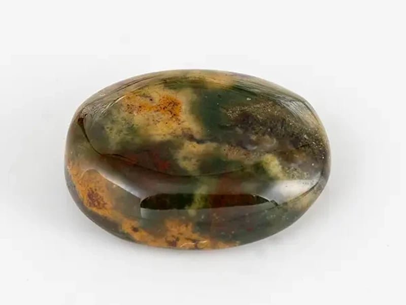 Natural Bloodstone (Pitoniya / Heliotrope) 7.54 Carat (8.29 Ratti) Oval Cabochon
