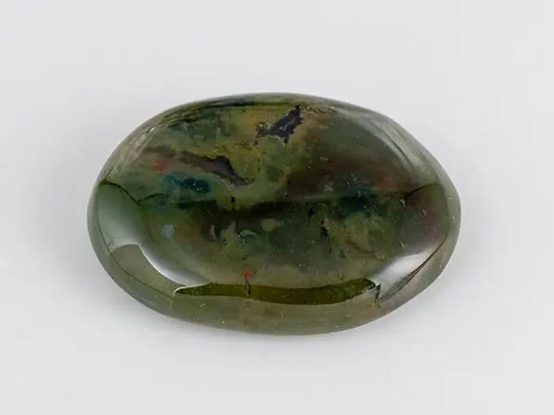 Natural Bloodstone (Pitoniya / Heliotrope) 7.82 Carat (8.59 Ratti) Oval Cabochon