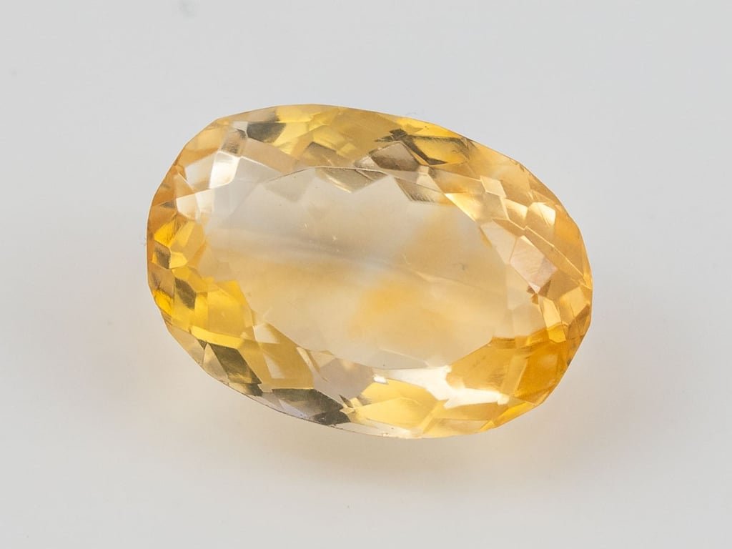 Citrine Stone (Sunela Stone) 9.18 Carat (10.09 Ratti) Oval Mixed Cut