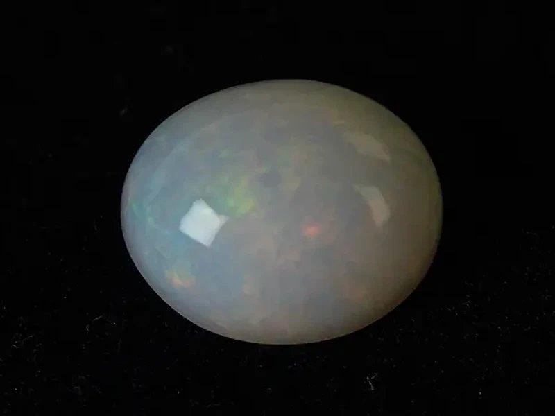 Ethiopian Welo Opal (Doodhiya Patthar) 6.60 Carat (7.25 Ratti) — Strong Fire / Play-of-Colour