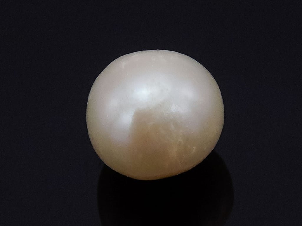Freshwater Cultured Pearl Stone (Moti Ratna) 3.19 Carat (3.51 Ratti) Round Shape