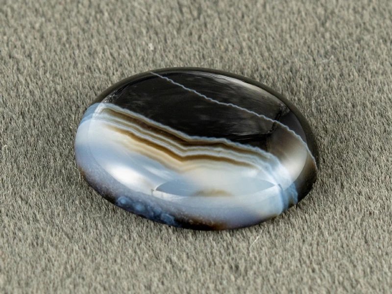 Natural Sulemani Hakik (Agate Stone) 10.79 Carat (11.86 Ratti)