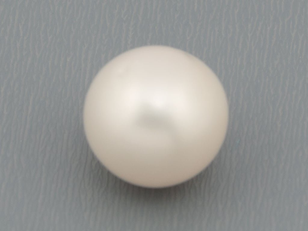 South Sea Cultured Pearl Stone (Moti Ratna) 9.18 Carat (10.09 Ratti) Round Shape