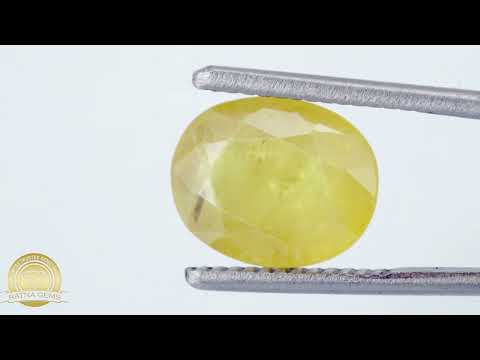 Yellow Sapphire (Pukhraj) Nigerian 3.90Carat/4.28Ratti