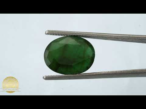 Sapota Emerald (Panna) 6.24 Carat - 6.86 Ratti Oval Mix Cut Natural Green Gemstone