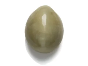 Catseye (Lahsuniya) 9.81 Carat/10.78 Ratti - Side 2