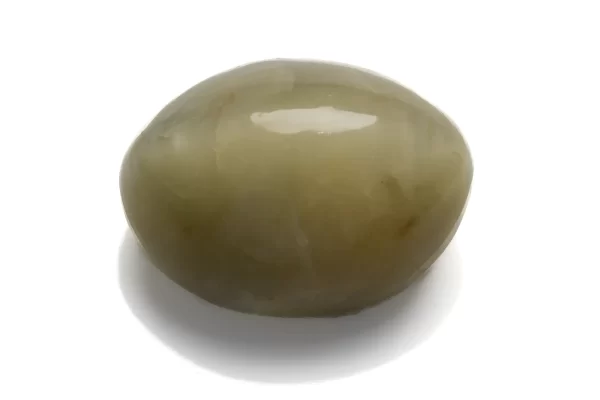 Catseye (Lahsuniya) 9.81 Carat/10.78 Ratti - Side 1