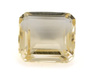 Citrine Stone 4.60 Carat - 5.05 Ratti Sunela, lab-certified vibrant yellow Octagon Step Cut gemstone