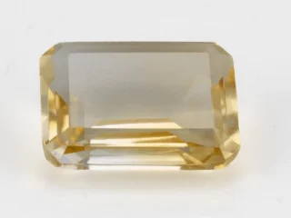 Citrine (Sunela) 5.55 Carat / 6.10 Ratti - Front View
