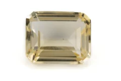 Citrine Stone 6.70 Carat - 7.36 Ratti Sunela, lab-certified vibrant yellow Octagon Step Cut gemstone