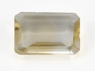 Citrine Stone 6.75 Carat - 7.42 Ratti Sunela, lab-certified vibrant yellow Octagon Step Cut gemstone