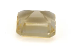 Citrine (Sunela) 8.65 Carat / 9.50 Ratti - Back View