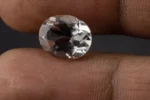 Crystal (Sfatik) 4.25 Carat / 4.67 Ratti - Size Reference