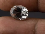 Crystal (Sfatik) 4.25 Carat / 4.67 Ratti - Size Reference