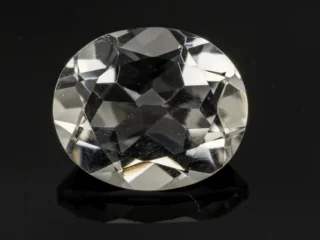 Lab-Certified Crystal Stone 4.30 Carat - 4.72 Ratti Sphatik