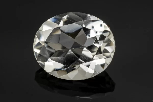 Lab-Certified Crystal Stone 4.65 Carat - 5.11 Ratti Sphatik