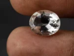 Crystal (Sfatik) 4.70 Carat / 5.16 Ratti - Size Reference