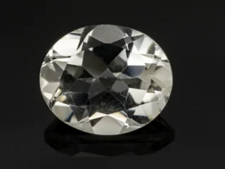 Lab-Certified Crystal Stone 4.70 Carat - 5.16 Ratti Sphatik