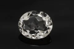 Lab-Certified Crystal Stone 5.07 Carat - 5.57 Ratti Sphatik